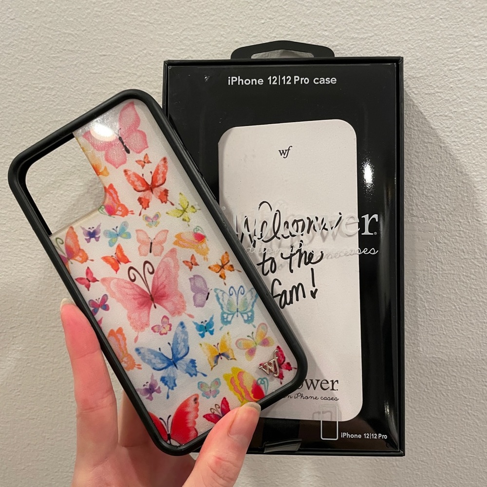 Wildflower Flutter iPhone 12/12 Pro Case - iPhone 12/12 Pro